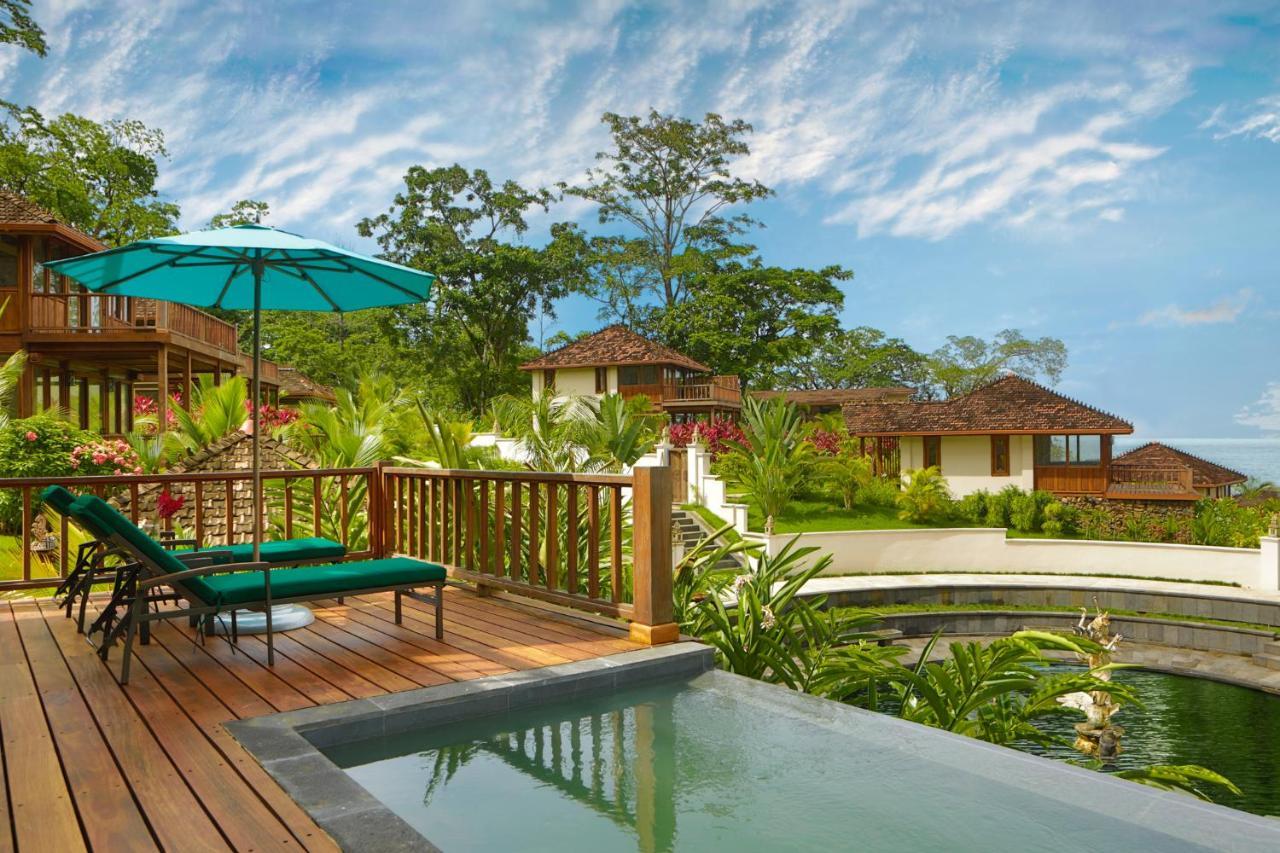 La Coralina Island House Hotel Bocas Town Exterior photo