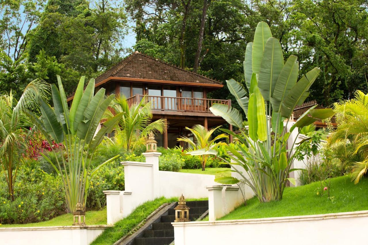 La Coralina Island House Hotel Bocas Town Exterior photo